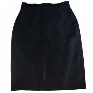 Ann Taylor Women's Petite Black Skirt